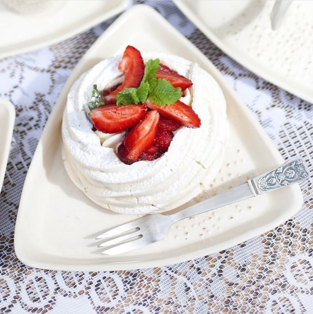 "1001 Arabian nights" cake plate/ saucer